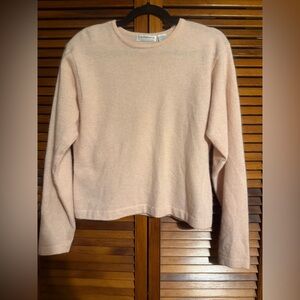 Vintage Liz Claiborne Light Pink Wool and Angora Crew Neck Sweater
